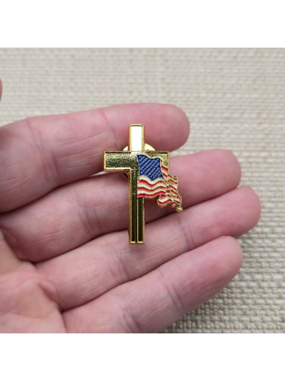 Christian Cross with Waving American Flag Patriotic Lapel Pin A8457